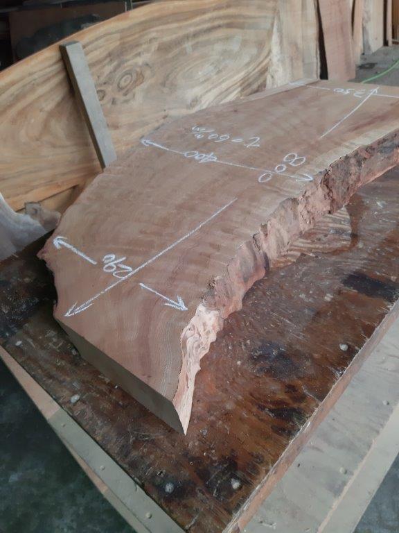天然木 新潟工場 欅（けやき、ケヤキ）材 一枚板 DIYテーブル用天板