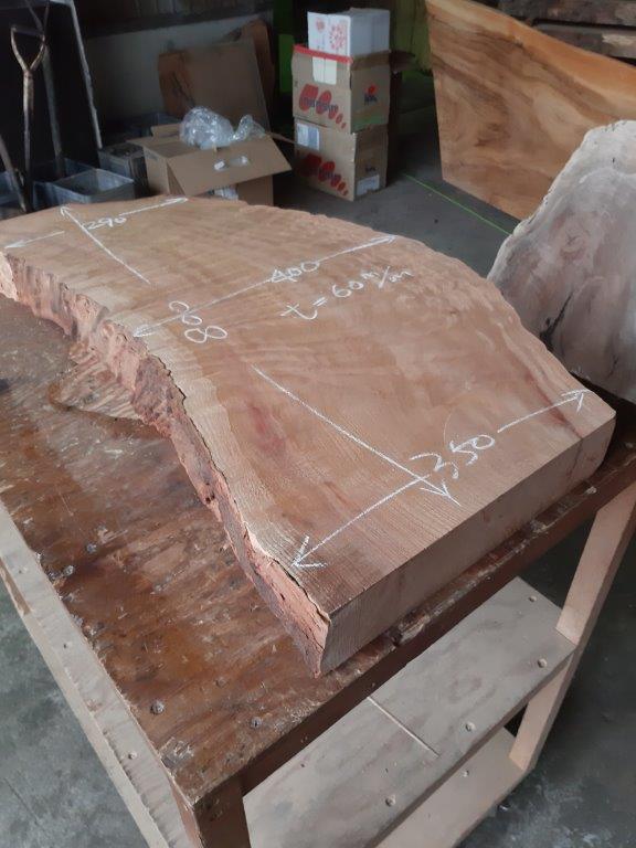 天然木 新潟工場 欅（けやき、ケヤキ）材 一枚板 DIYテーブル用天板
