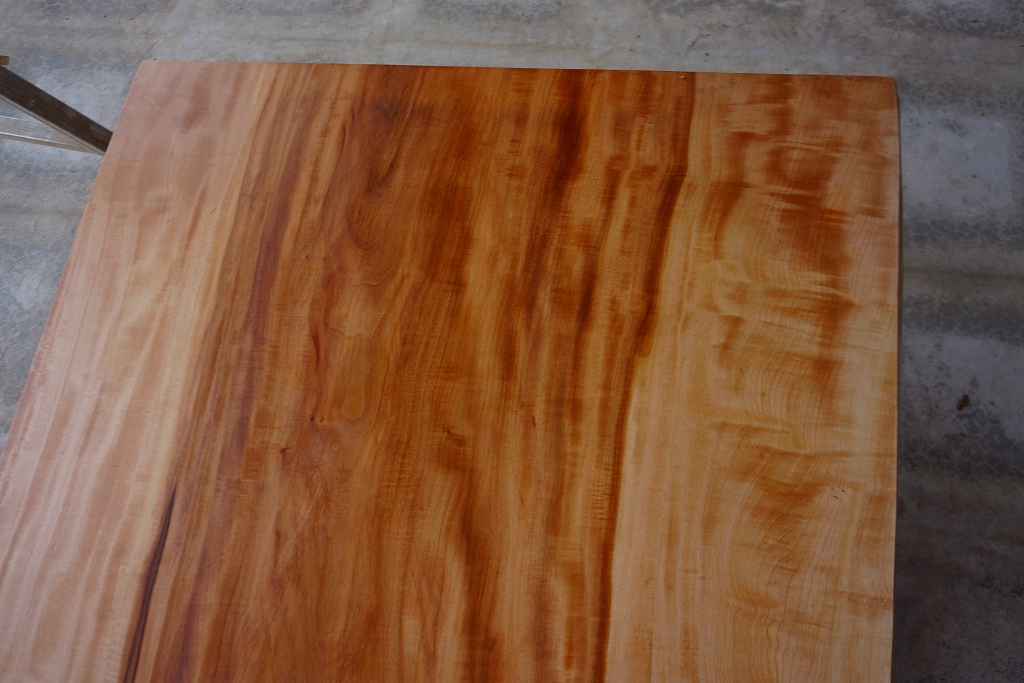 天然木 新潟工場 栃材 一枚板 テーブル用天板 セール｜一枚板テーブル 