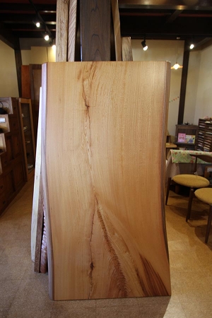 一枚板 欅(けやき・ケヤキ)材テーブル用天板 1590×710~870 mm