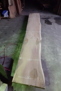 一枚板 モンキーポッドDIY粗木材　カウンター、テーブル用天板　セール￥130,000（税別） 4500 ×680~740~770 mm