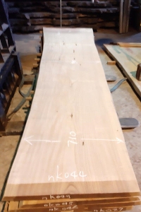 一枚板 欅（けやき・ケヤキ）粗木材　カウンター、テーブル用天板　セール￥400,000（税別） 3000 ×710~750 ~900mm