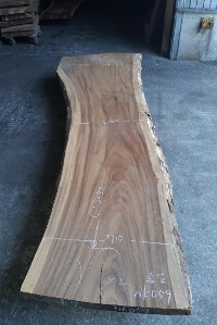 一枚板 モンキーポッドDIY粗木材　カウンター、テーブル用天板　セール￥270,000（税別） 3050 ×710~680~1070 mm