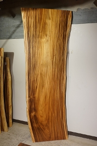 一枚板・無垢材テーブル天板 2401mm以上一覧】 天然木家具の製作・通販 
