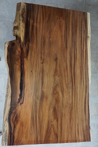 一枚板 モンキーポッド材　カウンター、テーブル用天板　セール￥250,000（税別） 1940 ×1000~1290 mm