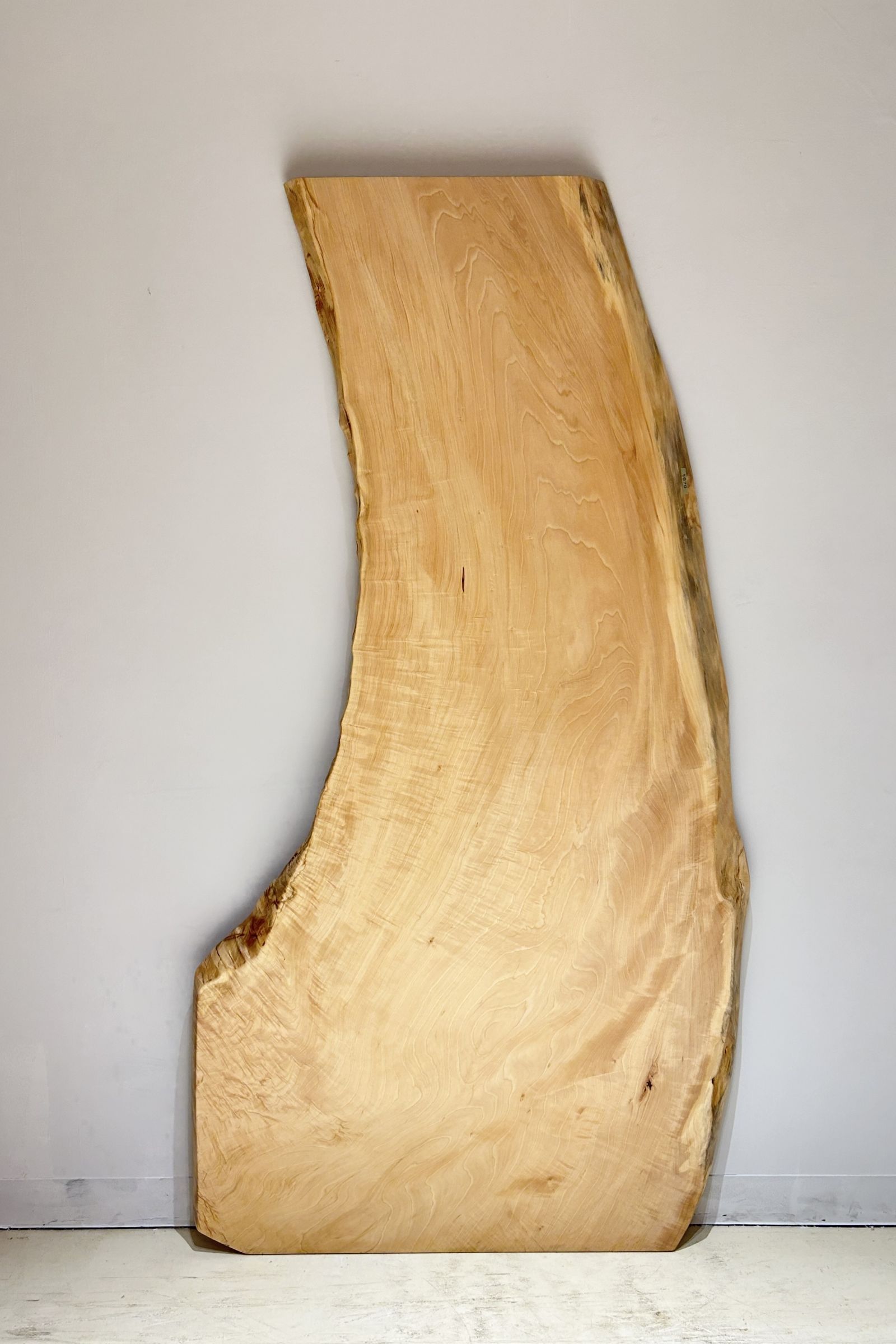 一枚板 栃（トチ）材テーブル用天板 1915×470~910mm 一枚板テーブル