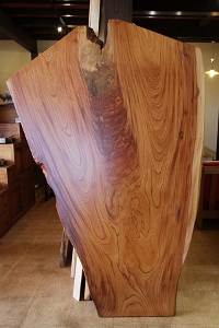 一枚板 欅(けやき・ケヤキ)材テーブル用天板 1915×515~1170 mm
