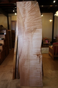 一枚板楓(カエデ)材  テーブル用天板 2070×480~590 mm 