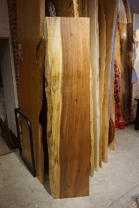 一枚板・無垢材テーブル天板 1500-1800mm一覧】 天然木家具の製作 