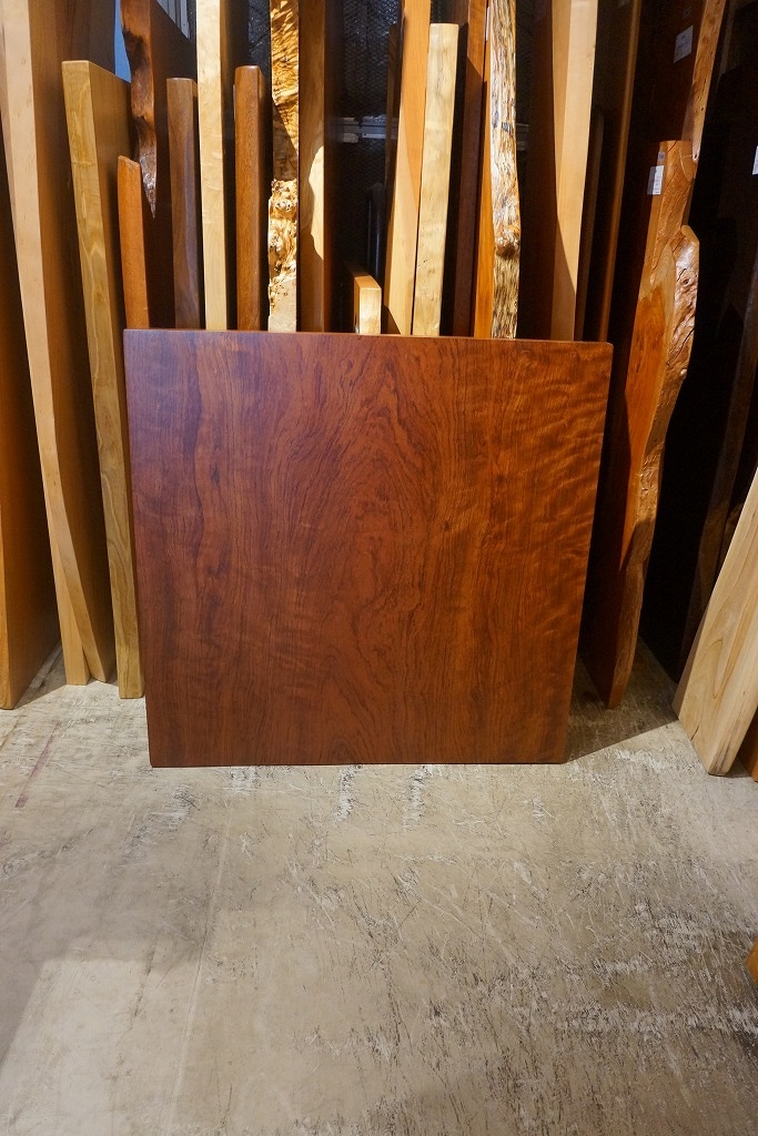 一枚板 アフリカンローズ材 テーブル用天板 1000×995 mm 一枚板