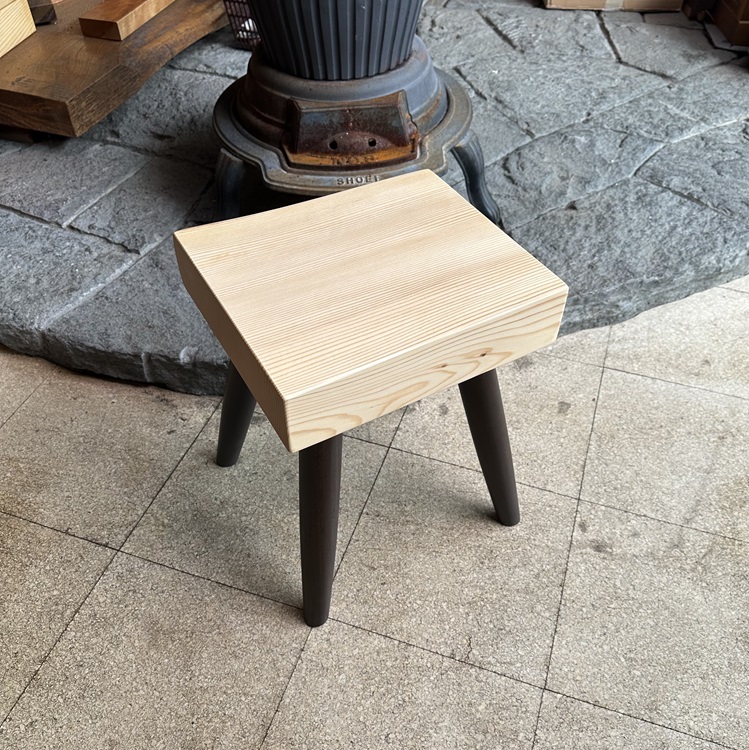 楓（かえで）スツール　無垢材 一枚板 楓（カエデ）材 スツール ｜一枚板テーブル・無垢材家具