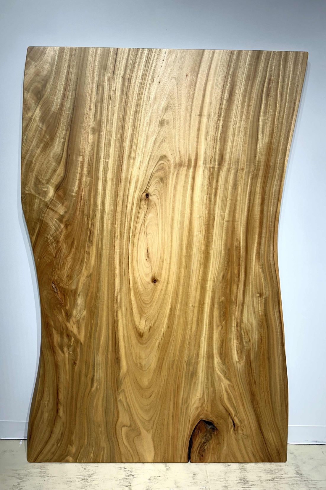 天然木 東京 新宿 東五軒町展示 楠（くすのき）材 一枚板 セール｜一枚