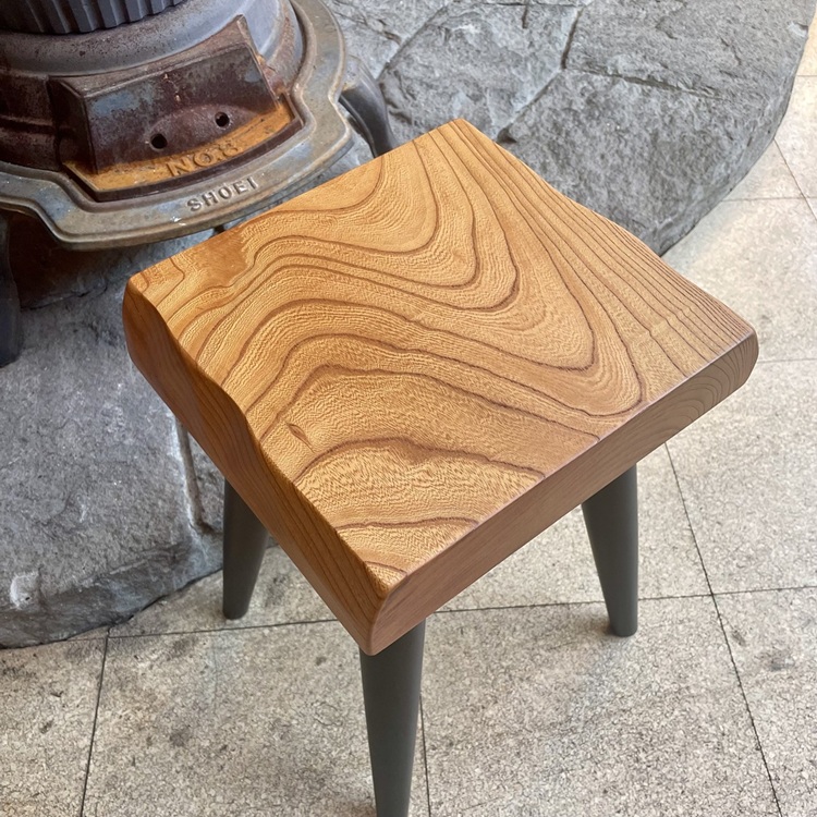 美品　1点物　欅　けやき　スツール　置台にもなります スツール 木製 椅子 一枚板 おしゃれ 北欧 玄関スツール けやき