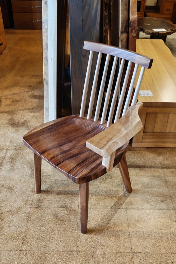 天然木 東京 新宿 東五軒町店展示 ポプラ材 一枚板 テーブル用天板