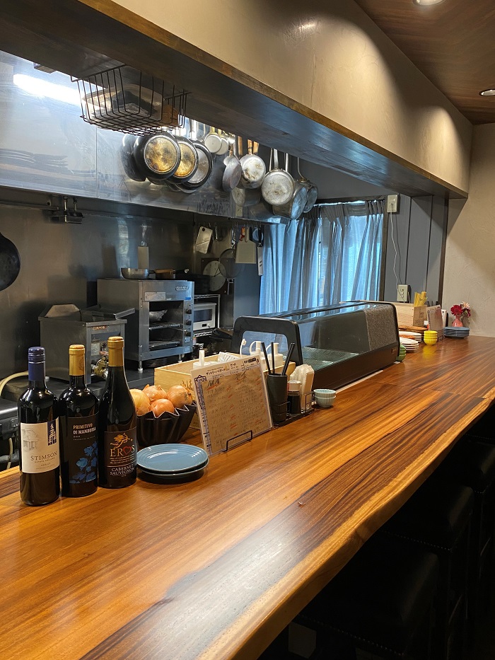 飲食店のカウンター