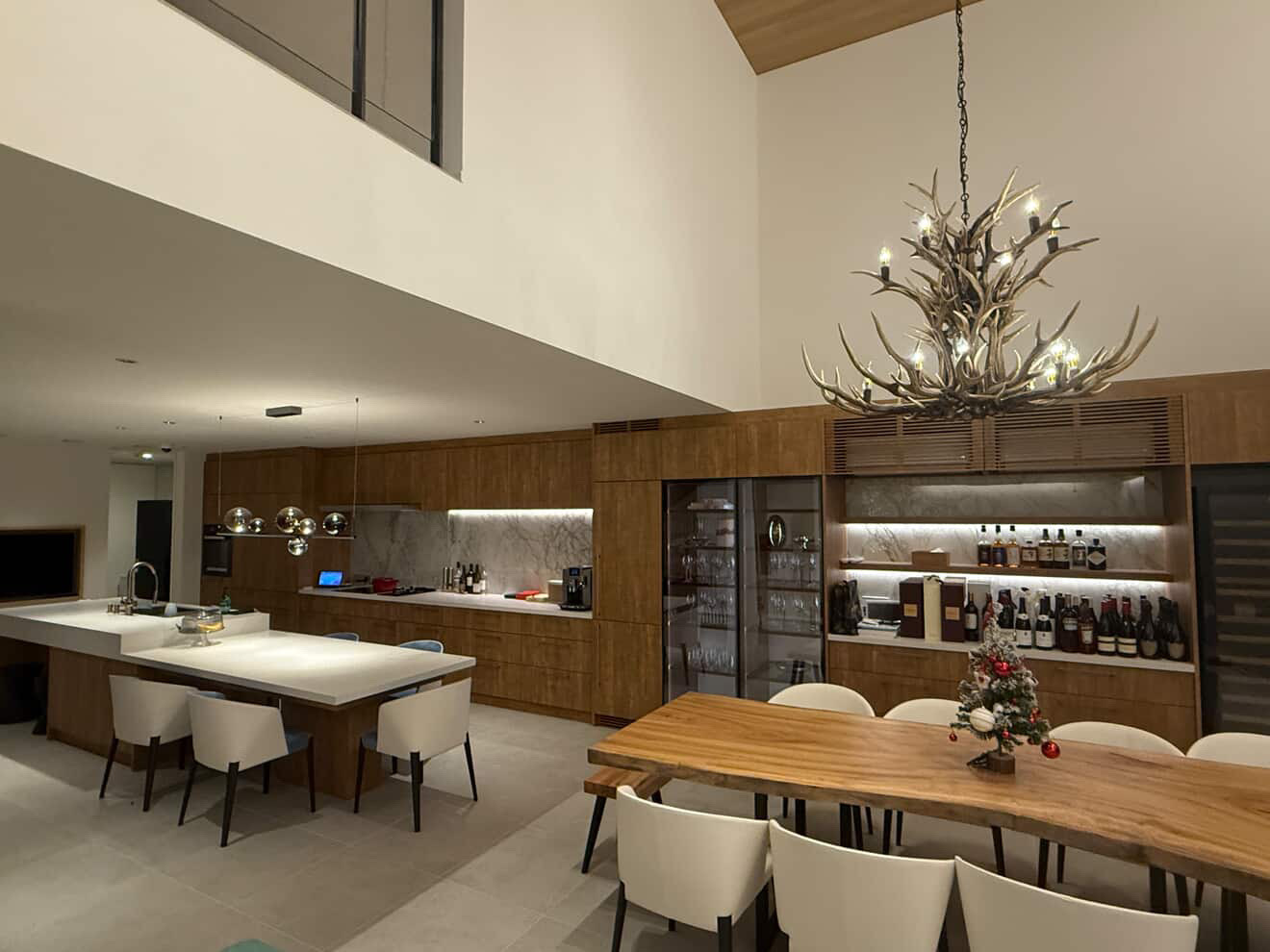 楠材 ダイニングテーブル